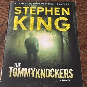 The Tommyknockers by Steven King